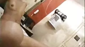 Tit Kecil novel lucah sedap GF Stacy Cruz Air mani semasa mendapat Jilat