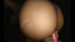 Milf berambut kisah lucah sedap perang Cory Chase memerlukan 1 besar malam ini