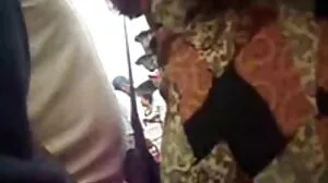 Suri rumah Jennifer mengambil zakar suaminya cerita rogol sedap di pantat